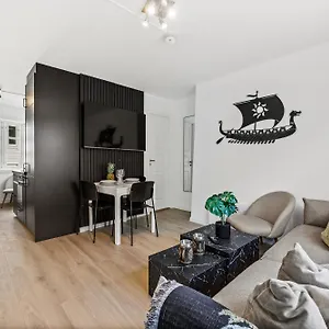 Aparthotel Homerentals - Behind Bryggen & Historic Cobblestone Streets - 2 Floor Renovated From February 2025, Bergen